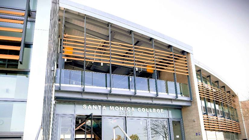 SMC Malibu Entrance