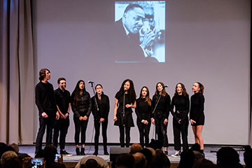 The 21st Street Singers of Crossroads School