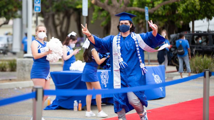 Student Grad Walk