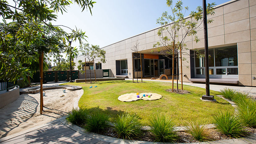 Exterior view of the LEED Platinum-certified Santa Monica Early Childhood Lab School. Designed by Carde Ten Architects, the 20,000 sq. ft. child development facility is operated by Growing Place. (Photo Credit: Santa Monica College / Amy Williams)