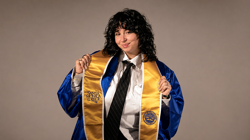 SMC Student Speaker Madeline Davis will deliver the “Student Challenge” remarks at the Santa Monica College 96th Commencement Ceremony on Tuesday, June 16, at 4 p.m. at Corsair Field on the SMC Main Campus (1900 Pico Blvd., Santa Monica). The ceremony will also be webcast live and available on the SMC Commencement webpage (smc.edu/commencement).