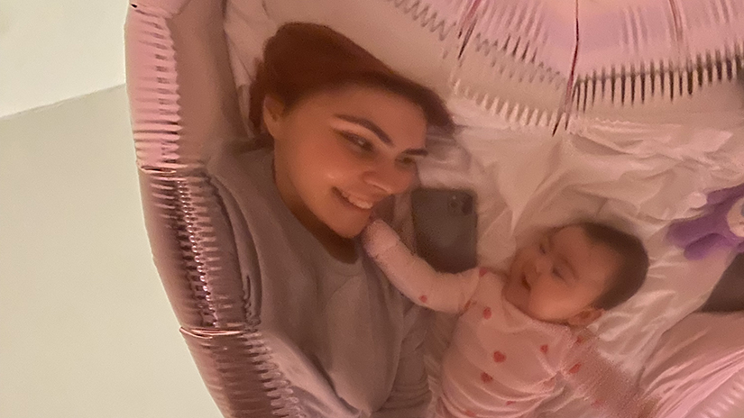 Victoria and Apolonia