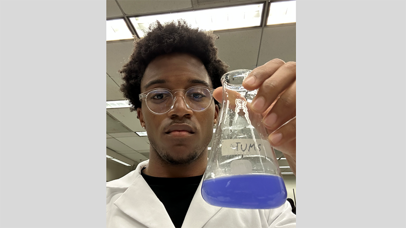 Dexter working in the SMC Chemistry Lab