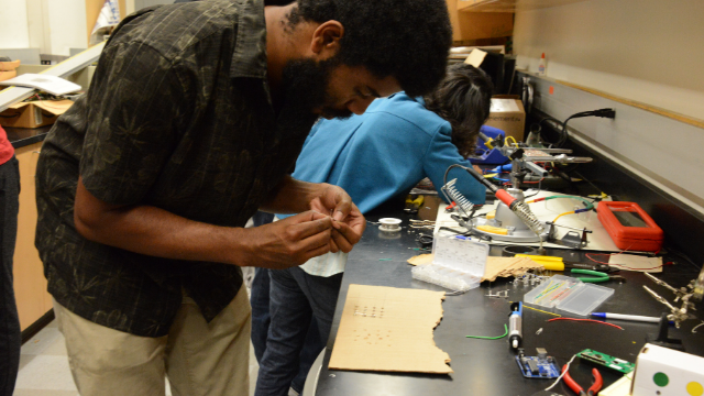 Students in the Engineering Club